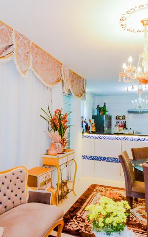 Casa à venda com 200m², 3 quartos e 2 vagasSala