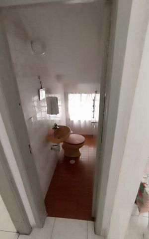 Casa à venda com 172m², 4 quartos e 2 vagas