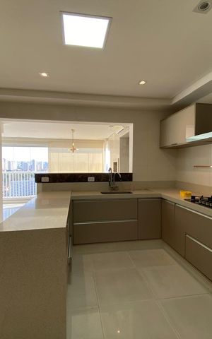 Apartamento à venda com 162m², 3 quartos e sem vaga Apartamento à venda com 162m², 3 quartos e sem vagaCozinha