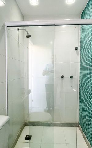 Apartamento à venda com 197m², 3 quartos e 2 vagas Apartamento à venda com 197m², 3 quartos e 2 vagasBanheiro