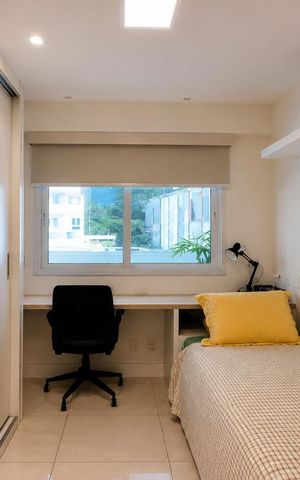 Apartamento à venda com 197m², 3 quartos e 2 vagas Apartamento à venda com 197m², 3 quartos e 2 vagasQuarto
