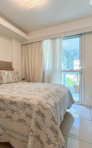 Apartamento à venda com 197m², 3 quartos e 2 vagas Apartamento à venda com 197m², 3 quartos e 2 vagasQuarto