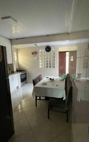 Casa à venda com 115m², 2 quartos e 3 vagas