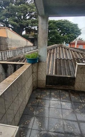 Casa à venda com 120m², 3 quartos e 2 vagas