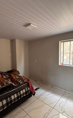 Casa para alugar com 90m², 2 quartos e sem vaga Casa para alugar com 90m², 2 quartos e sem vagaQuarto