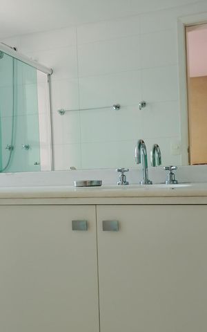 Apartamento à venda com 154m², 3 quartos e 3 vagas Apartamento à venda com 154m², 3 quartos e 3 vagasBanheiro