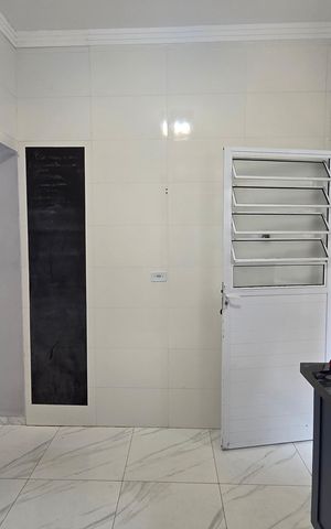 Casa de condomínio para alugar com 60m², 2 quartos e 1 vaga