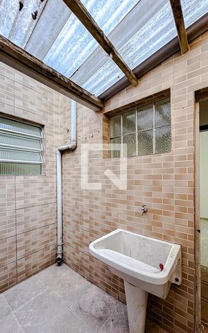 Casa para alugar com 100m², 2 quartos e sem vaga Casa para alugar com 100m², 2 quartos e sem vagaÁrea externa