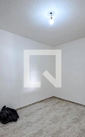 Casa para alugar com 100m², 2 quartos e sem vaga Casa para alugar com 100m², 2 quartos e sem vagaQuarto
