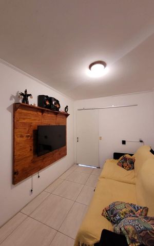 Casa à venda com 200m², 4 quartos e 2 vagasSala