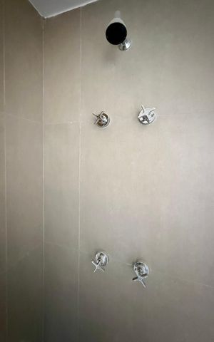 Studio à venda com 24m², 1 quarto e sem vaga Studio à venda com 24m², 1 quarto e sem vagaBanheiro