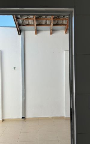 Casa de condomínio para alugar com 68m², 2 quartos e 2 vagas Casa de condomínio para alugar com 68m², 2 quartos e 2 vagasÁrea externa