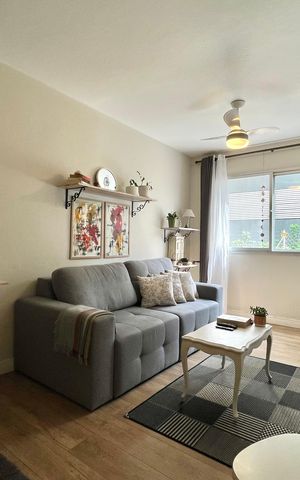 Apartamento à venda com 58m², 2 quartos e 1 vaga Apartamento à venda com 58m², 2 quartos e 1 vagaSala