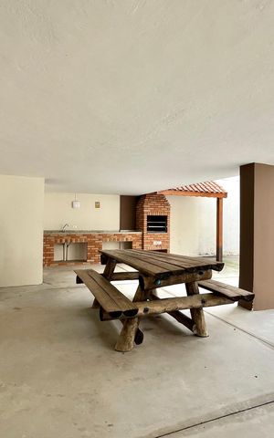 Apartamento à venda com 58m², 2 quartos e 1 vaga Apartamento à venda com 58m², 2 quartos e 1 vagaÁrea comum - Churrasqueira