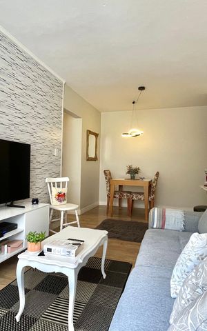 Apartamento à venda com 58m², 2 quartos e 1 vaga Apartamento à venda com 58m², 2 quartos e 1 vagaSala