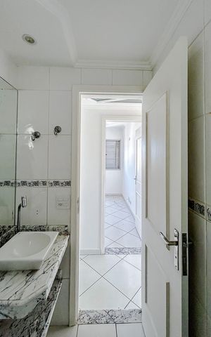 Apartamento para alugar com 64m², 3 quartos e 2 vagasBanheiro