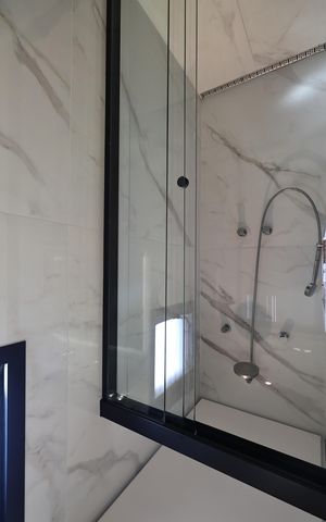 Apartamento à venda com 132m², 3 quartos e 2 vagas Apartamento à venda com 132m², 3 quartos e 2 vagasBanheiro da suíte 3