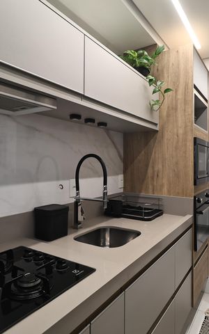 Apartamento à venda com 132m², 3 quartos e 2 vagas Apartamento à venda com 132m², 3 quartos e 2 vagasCozinha
