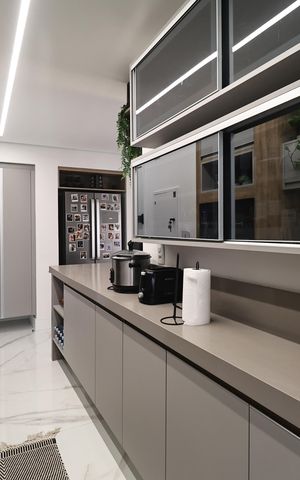Apartamento à venda com 132m², 3 quartos e 2 vagas Apartamento à venda com 132m², 3 quartos e 2 vagasCozinha