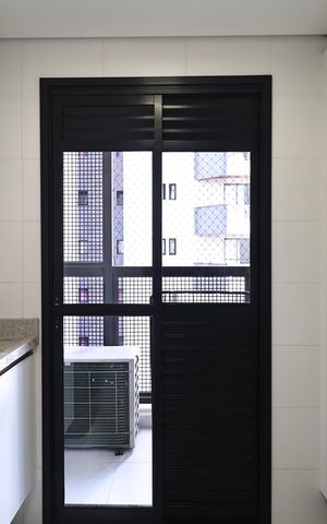 Apartamento à venda com 132m², 3 quartos e 2 vagas Apartamento à venda com 132m², 3 quartos e 2 vagasLavanderia