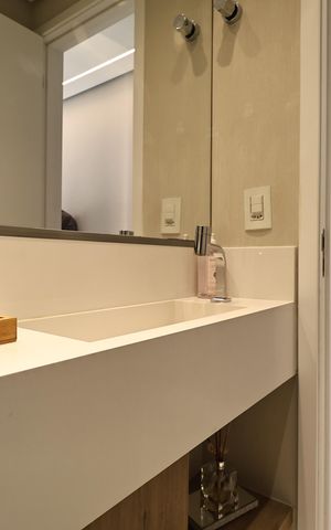 Apartamento à venda com 132m², 3 quartos e 2 vagas Apartamento à venda com 132m², 3 quartos e 2 vagasLavabo