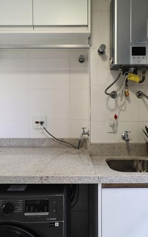 Apartamento à venda com 132m², 3 quartos e 2 vagas Apartamento à venda com 132m², 3 quartos e 2 vagasLavanderia