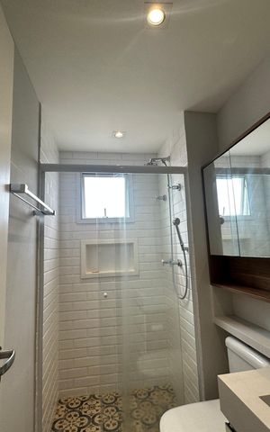 Apartamento para alugar com 63m², 2 quartos e 1 vaga Apartamento para alugar com 63m², 2 quartos e 1 vagaBanheiro da Suíte