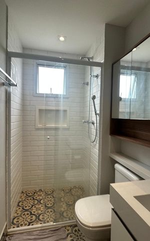 Apartamento para alugar com 63m², 2 quartos e 1 vaga Apartamento para alugar com 63m², 2 quartos e 1 vagaBanheiro da Suíte