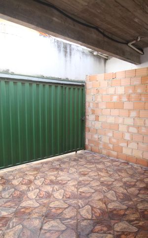 Casa à venda com 146m², 2 quartos e 1 vagaGaragem