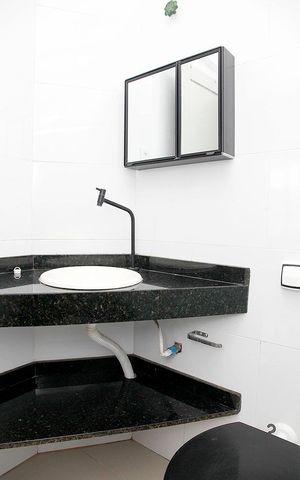 Apartamento para alugar com 70m², 2 quartos e sem vagaBanheiro