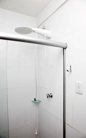Apartamento para alugar com 70m², 2 quartos e sem vagaBanheiro