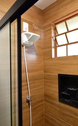 Casa de condomínio à venda com 70m², 2 quartos e 1 vagaBanheiro