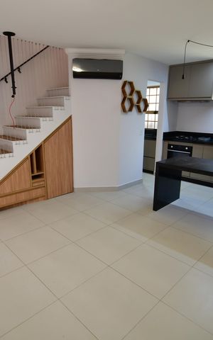 Casa de condomínio à venda com 70m², 2 quartos e 1 vagaSala