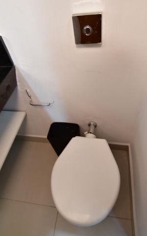 Casa de condomínio à venda com 70m², 2 quartos e 1 vagaBanheiro de serviço