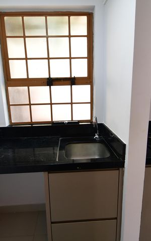 Casa de condomínio à venda com 70m², 2 quartos e 1 vagaÁrea de Serviço