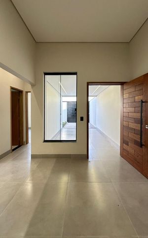 Casa à venda com 110m², 3 quartos e 2 vagasSala