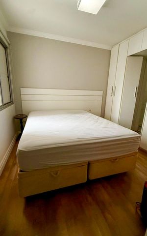 Apartamento para alugar com 90m², 2 quartos e 2 vagas Apartamento para alugar com 90m², 2 quartos e 2 vagasQuarto