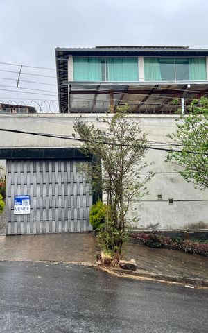Casa à venda com 400m², 5 quartos e 4 vagas