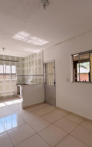 Casa para alugar com 60m², 2 quartos e 1 vagaCozinha