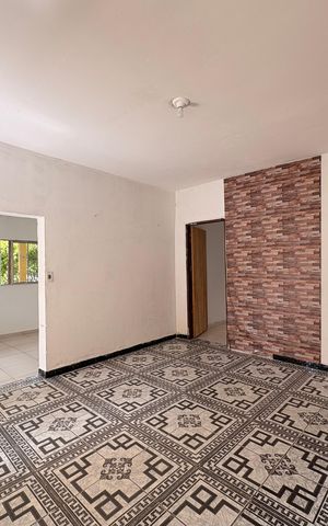 Casa para alugar com 60m², 2 quartos e 1 vagaSala