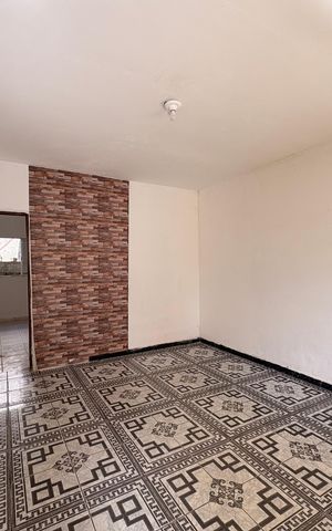 Casa para alugar com 60m², 2 quartos e 1 vagaSala