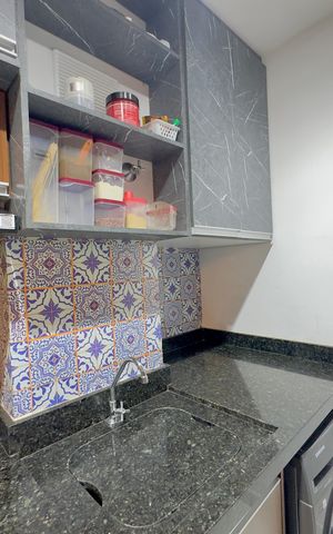 Apartamento à venda com 37m², 2 quartos e 1 vaga Apartamento à venda com 37m², 2 quartos e 1 vagaÁrea de Serviço