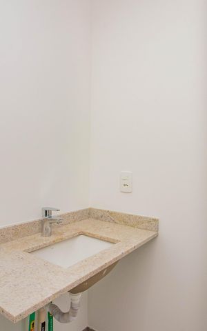 Apartamento para alugar com 59m², 2 quartos e 1 vaga Apartamento para alugar com 59m², 2 quartos e 1 vagaBanheiro da Suíte