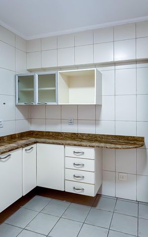 Apartamento para alugar com 72m², 2 quartos e 1 vaga