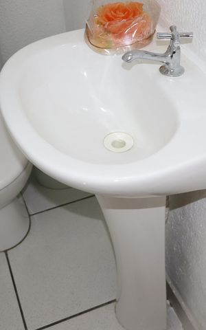 Casa para alugar com 45m², 2 quartos e 1 vagaLavabo