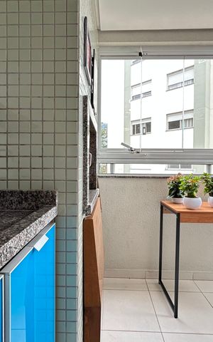 Apartamento para alugar com 69m², 2 quartos e 1 vaga Apartamento para alugar com 69m², 2 quartos e 1 vagaVaranda