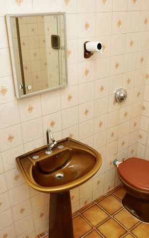 Casa para alugar com 87m², 2 quartos e sem vagaBanheiro 