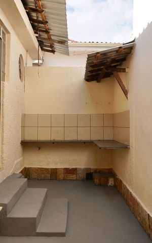 Casa para alugar com 87m², 2 quartos e sem vagaÁrea de Serviço