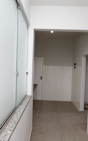 Apartamento para alugar com 110m², 3 quartos e 1 vagaÁrea de Serviço
