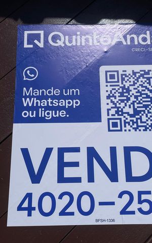 Casa à venda com 202m², 4 quartos e 2 vagas Casa à venda com 202m², 4 quartos e 2 vagasPlaca BFSH 1336